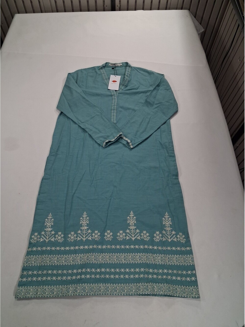 Khaadi Women's Green Embroidered Bottom Midi Dress Long Sleeve V-Neck Size 8